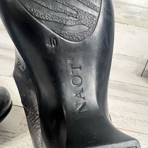 NAOT Pleasure Mary Jane Leather Women's Shoes Padded Heel Metallic Gray EU 40/10 - Picture 6 of 6